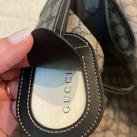 Extra large Gucci gg reversible tote - EUC - Picture 4 of 16